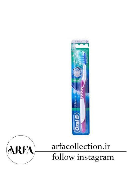 مسواک اورال بی مدل 3D White Fresh با برس متوسط